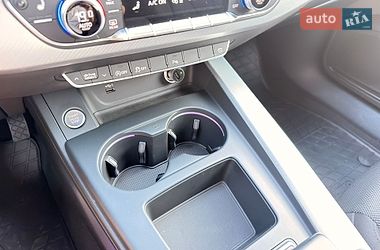 Седан Audi A4 2020 в Мукачево