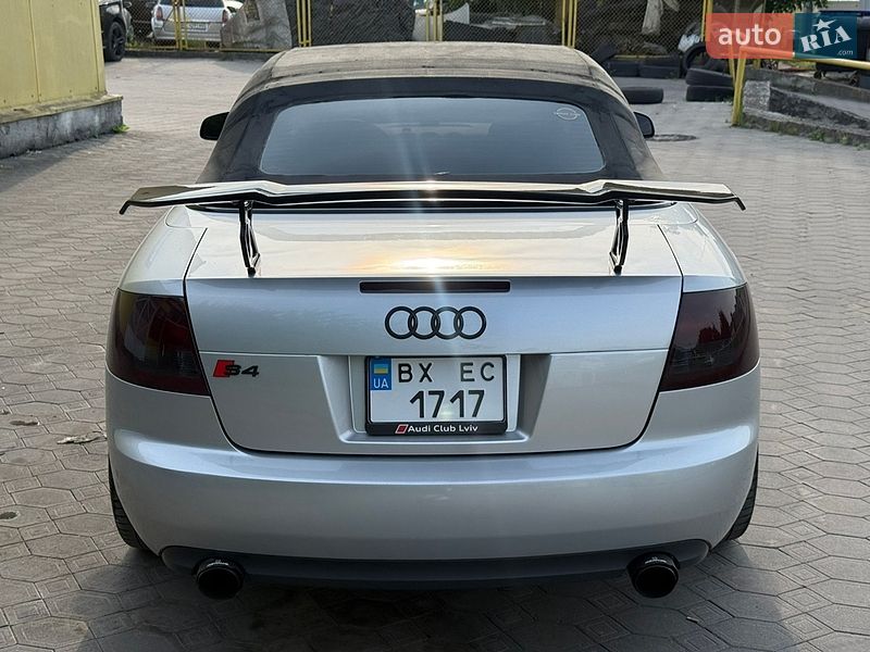Кабріолет Audi A4 2004 в Львові