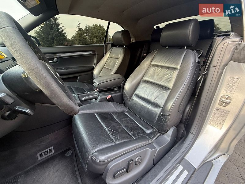Кабріолет Audi A4 2004 в Львові
