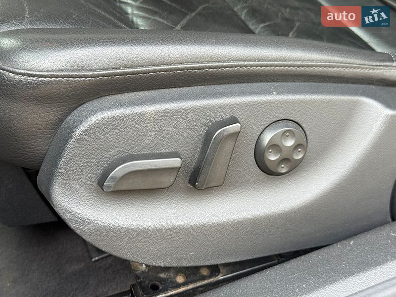 Кабріолет Audi A4 2004 в Львові