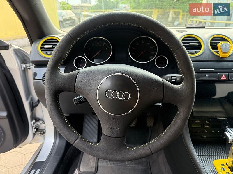 Кабріолет Audi A4 2004 в Львові