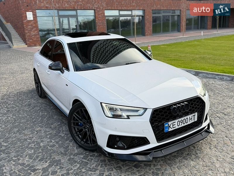 Audi A4 2019