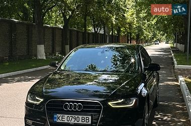 Audi A4  2012