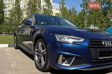 Audi A4  2018