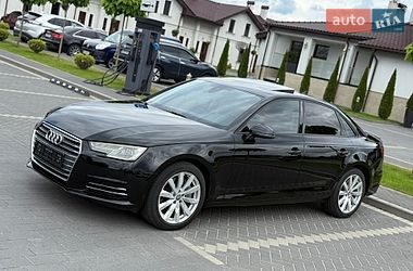 Audi A4  2015