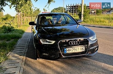 Audi A4 2014