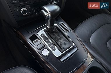 Седан Audi A4 2013 в Кривом Роге