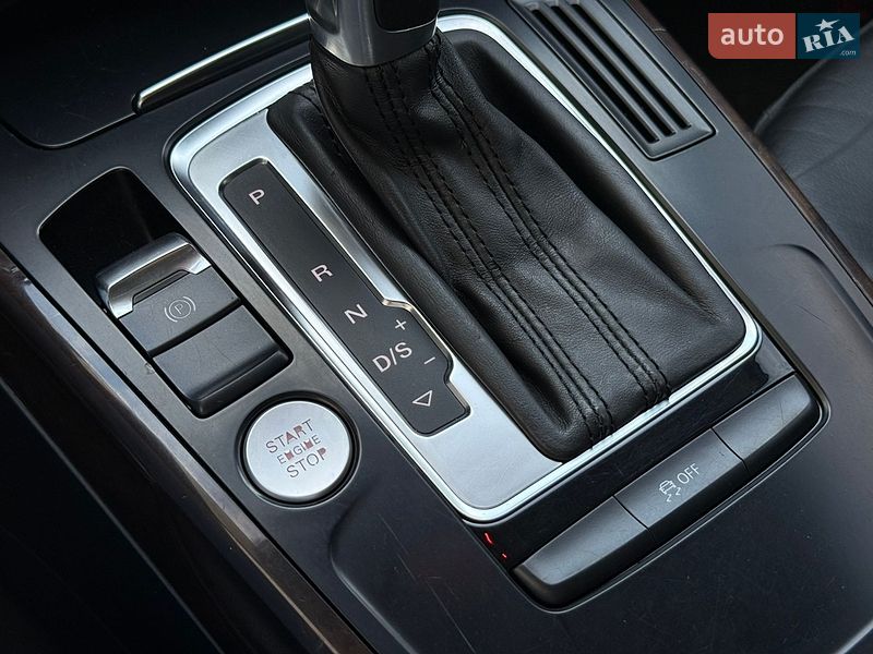 Седан Audi A4 2013 в Кривом Роге