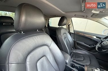 Седан Audi A4 2013 в Кривом Роге