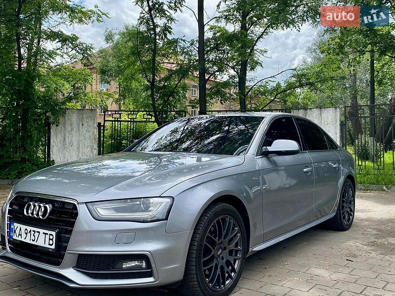 Audi A4 2014