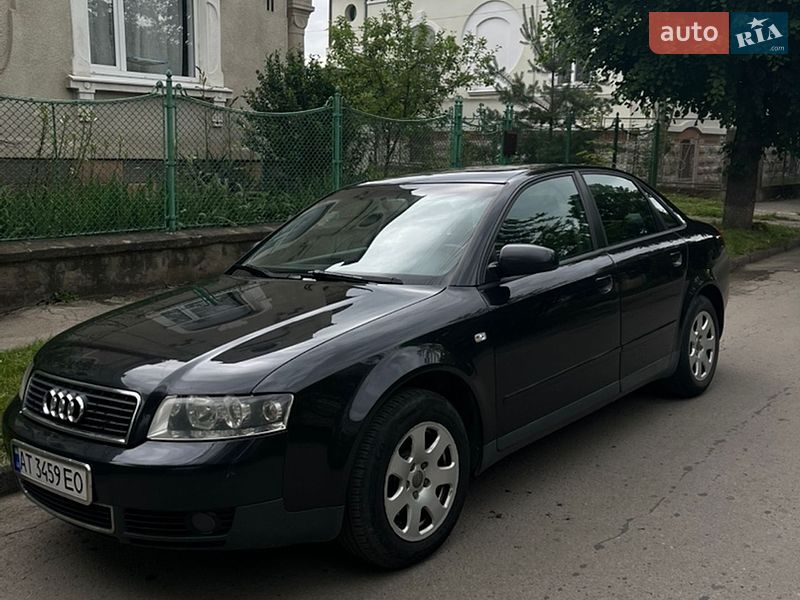 Седан Audi A4 2004 в Ивано-Франковске