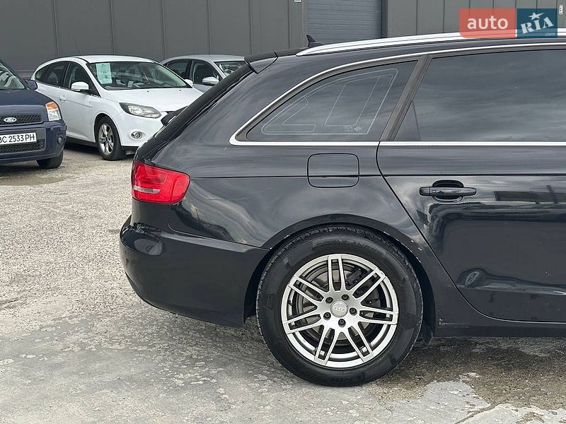 Универсал Audi A4 2009 в Львове