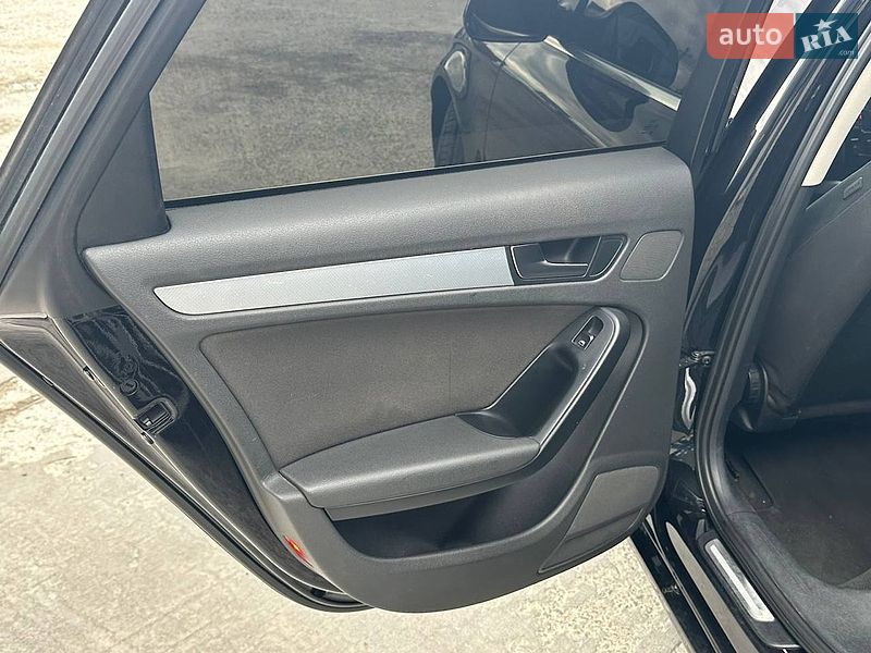 Универсал Audi A4 2009 в Львове