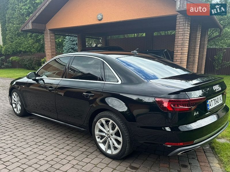 Седан Audi A4 2018 в Коломые
