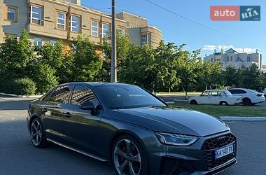 Audi A4  2020