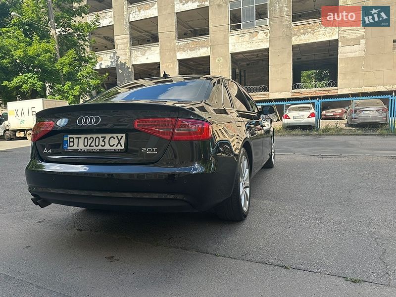Седан Audi A4 2013 в Одессе