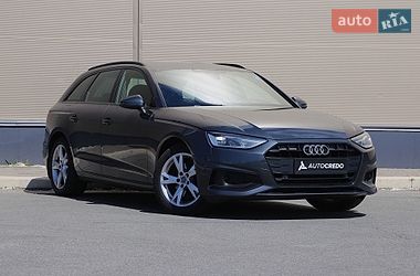 Audi A4  2020