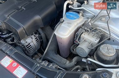 Седан Audi A4 2010 в Черновцах