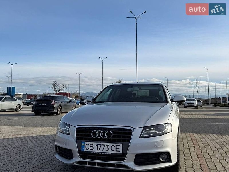 Универсал Audi A4 2010 в Ужгороде