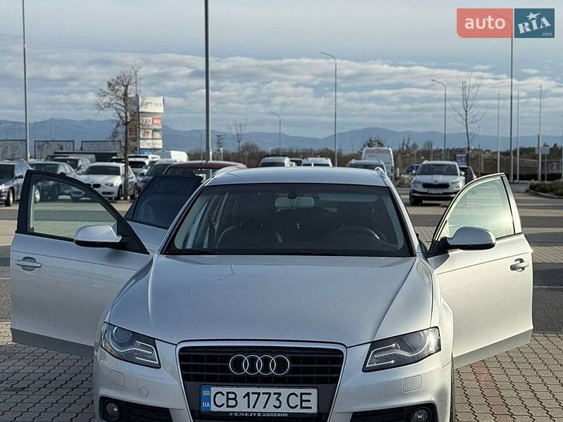Универсал Audi A4 2010 в Ужгороде