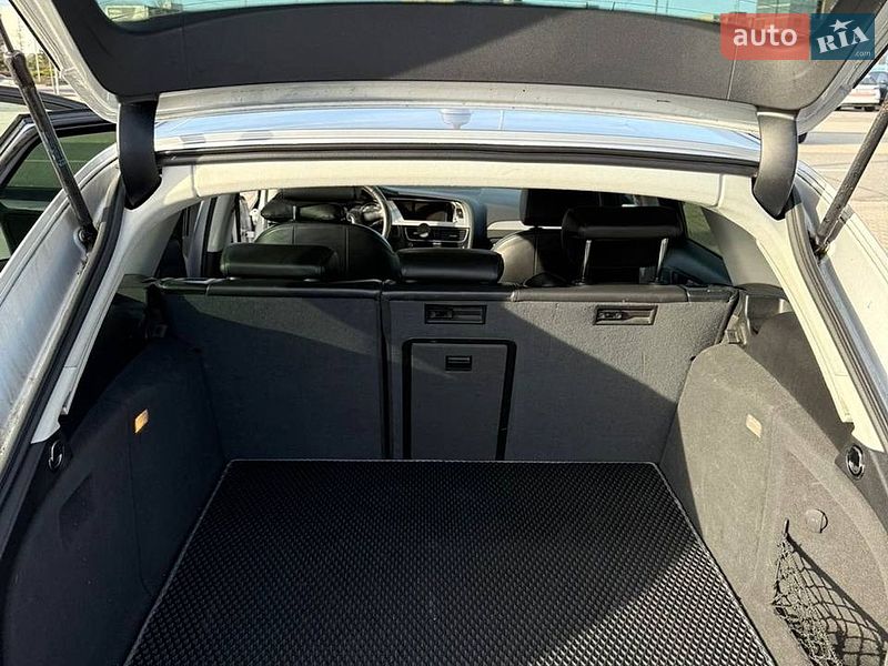 Универсал Audi A4 2010 в Ужгороде