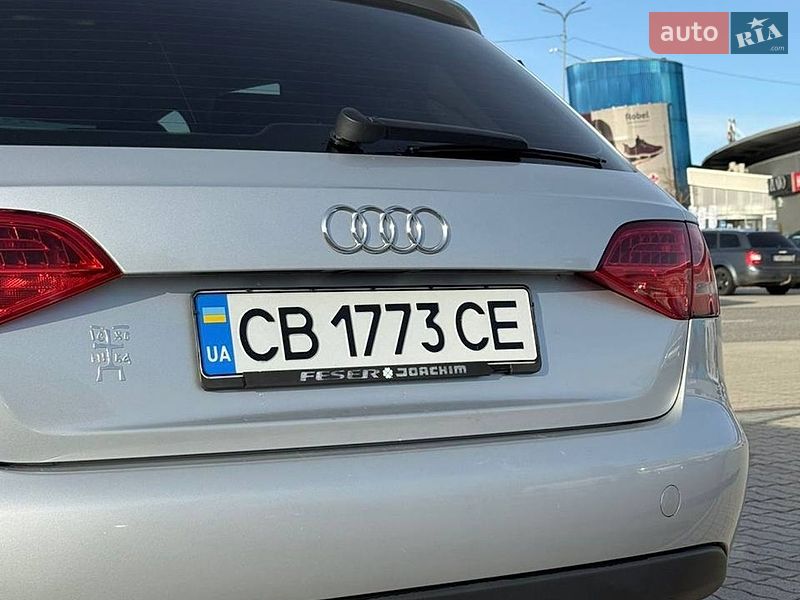 Универсал Audi A4 2010 в Ужгороде