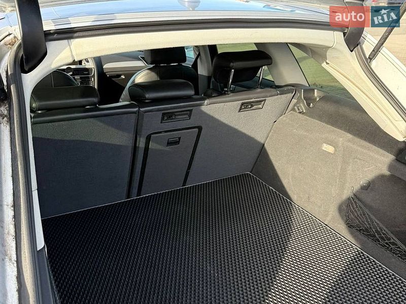 Универсал Audi A4 2010 в Ужгороде