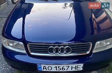 Универсал Audi A4 1999 в Сваляве