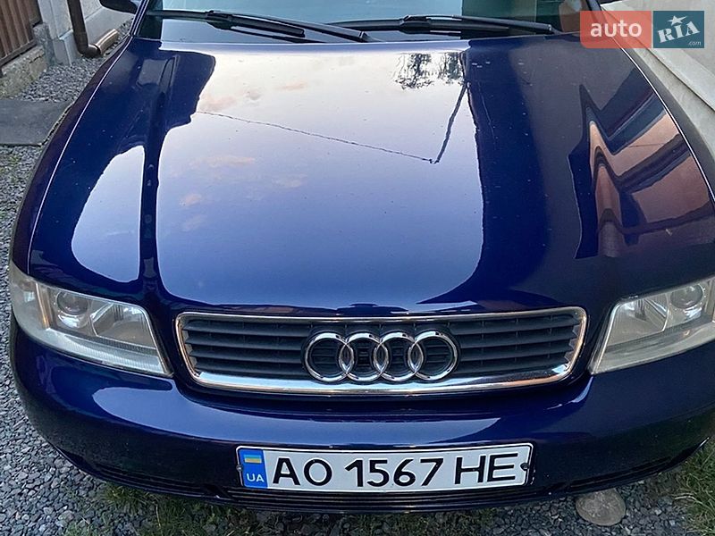 Универсал Audi A4 1999 в Сваляве