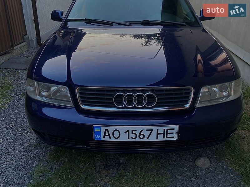 Универсал Audi A4 1999 в Сваляве