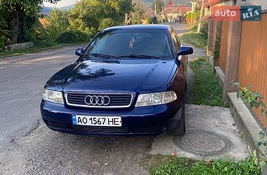 Универсал Audi A4 1999 в Сваляве