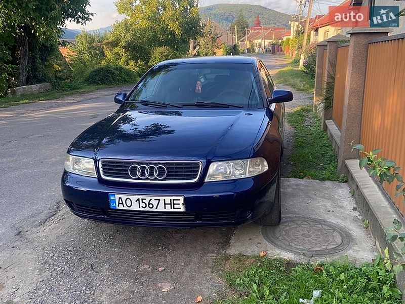 Универсал Audi A4 1999 в Сваляве