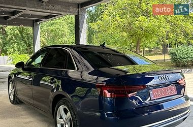 Седан Audi A4 2018 в Запорожье