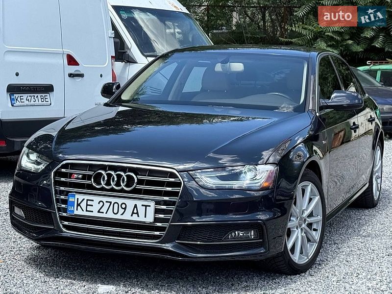 Audi A4 2015