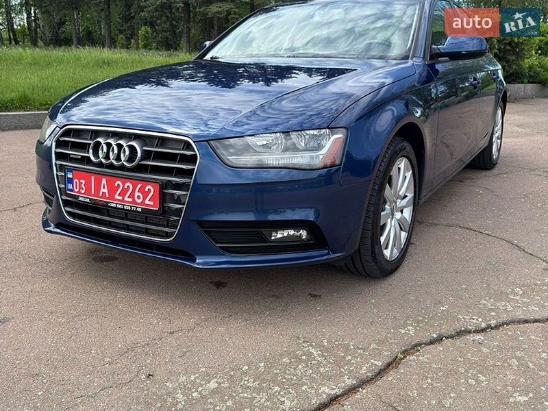 Седан Audi A4 2014 в Житомирі