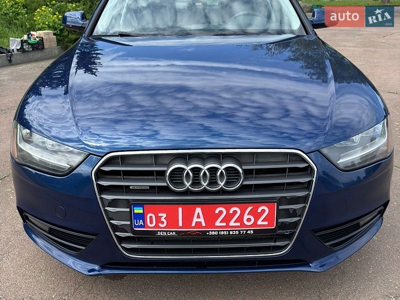 Седан Audi A4 2014 в Житомирі