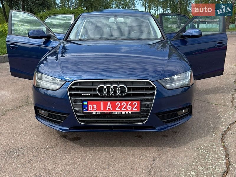 Седан Audi A4 2014 в Житомирі