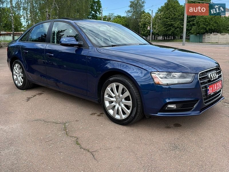 Седан Audi A4 2014 в Житомирі