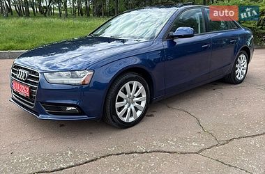 Седан Audi A4 2014 в Житомирі