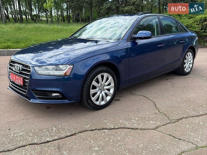 Седан Audi A4 2014 в Житомирі