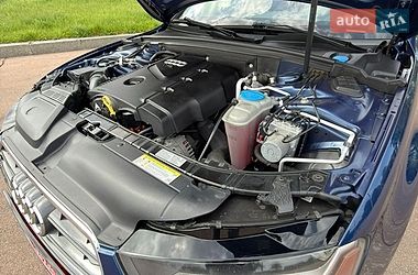 Седан Audi A4 2014 в Житомирі