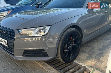 Audi A4  2016