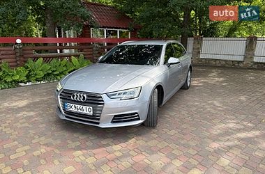 audi a4 2016 в Олевськ від професійного продавця Александр