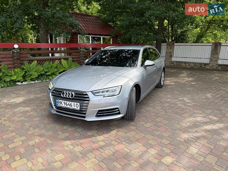 Audi A4 2016