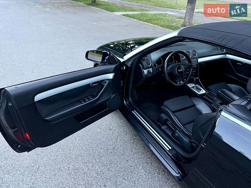 Кабриолет Audi A4 2004 в Смеле
