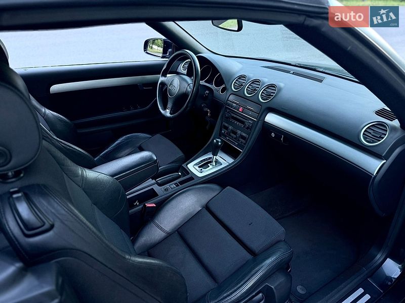 Кабриолет Audi A4 2004 в Смеле