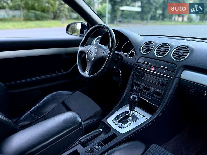 Кабриолет Audi A4 2004 в Смеле