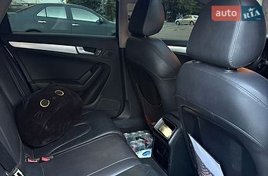 Седан Audi A4 2011 в Запоріжжі