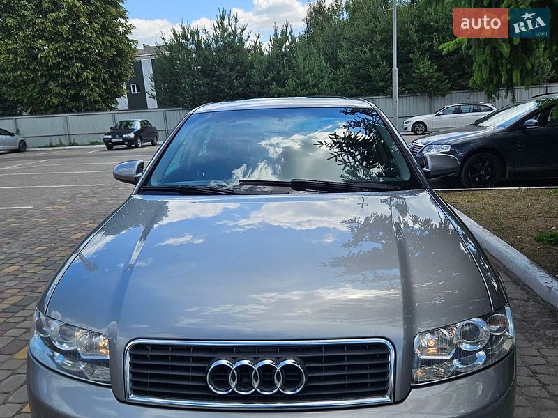 Audi A4 2004 Audi A4 2004