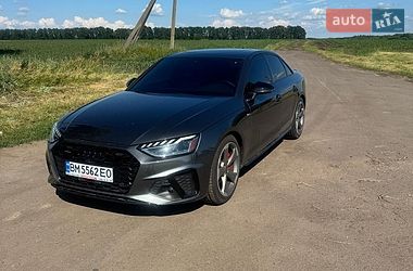 Audi A4  2023
